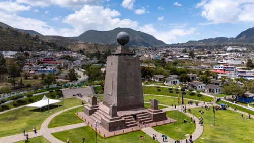 Mitad del Mundo-1